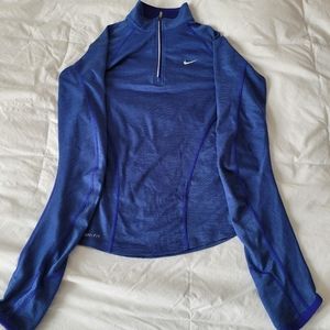 Womens Nike Dri-Fit half-zip long sleeve top- size XS